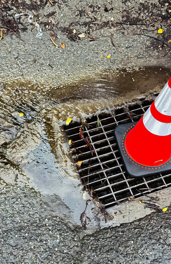 https://blockeddrainsscarborough.com.au/uploads/2025/07/stormwater-drains-60987.jpg